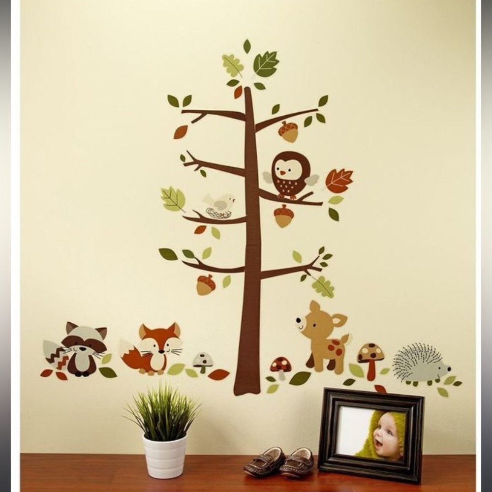 New Carter’s “friends collection” wall decals🦊